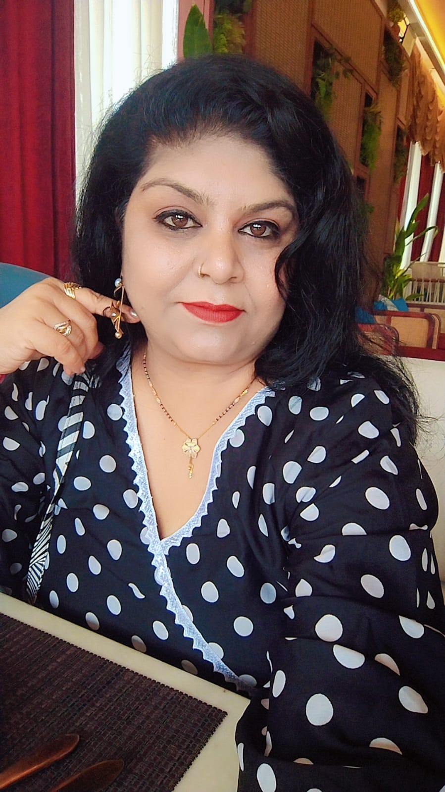 Mrs. Nidhi Richhariya